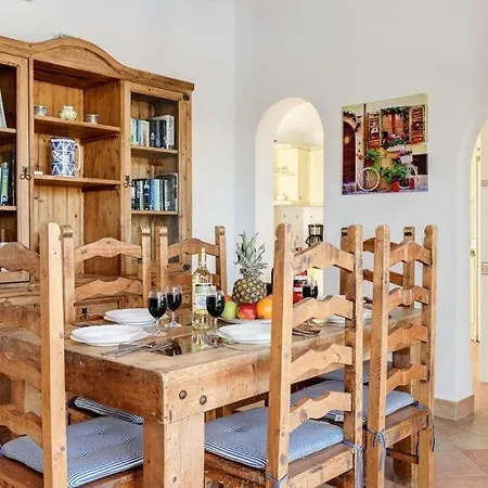 فيلة Binibequer Vell Sleeps 7 Pool Air Con Wifi بينيبيكا